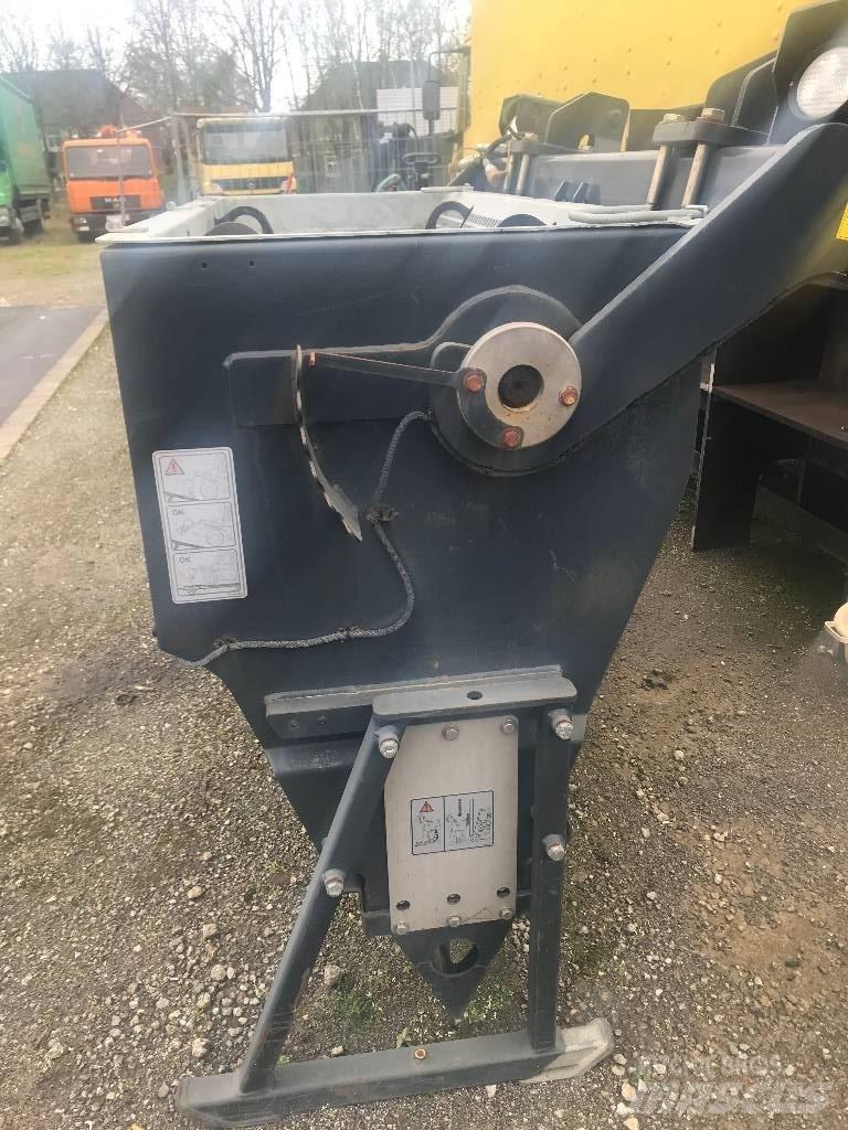 Bomag BS 180 压实机械配件