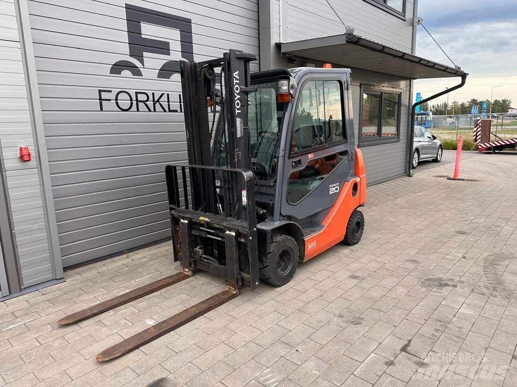 Toyota 8FDKF20 柴油叉车
