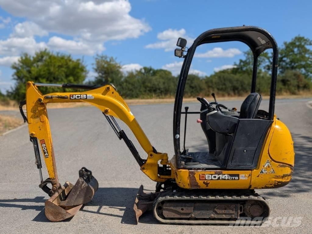 JCB 8014 CTS 小型挖掘机