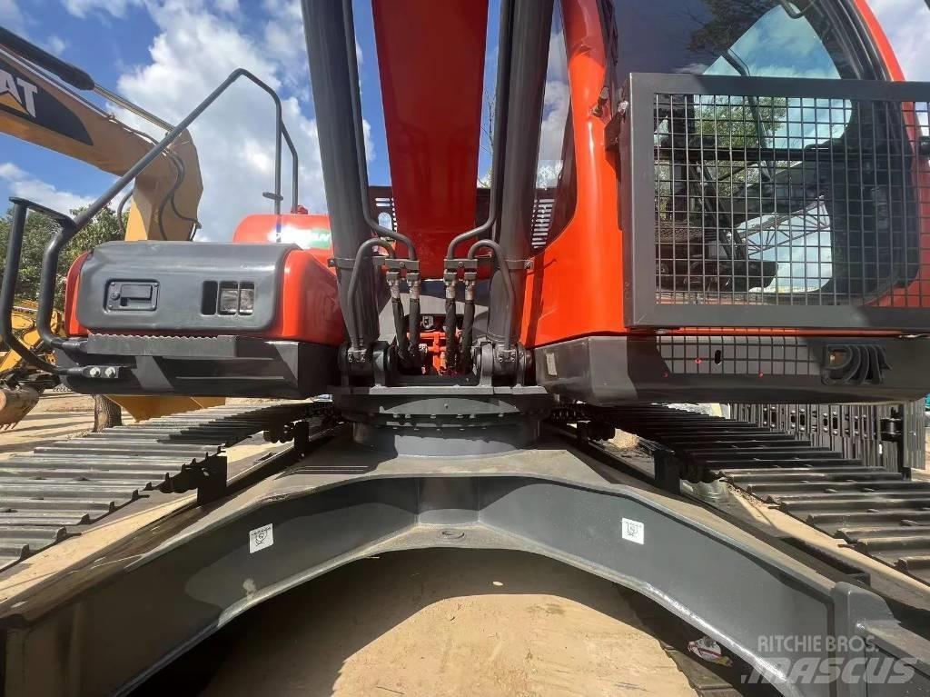 Doosan DX225-9C 履带挖掘机