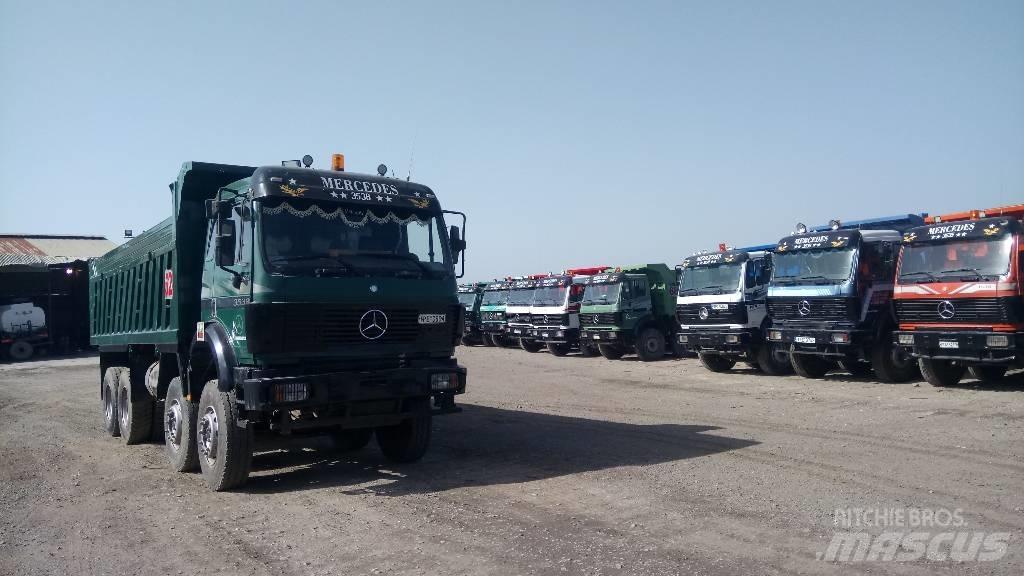 Mercedes-Benz 3538 自卸式货车