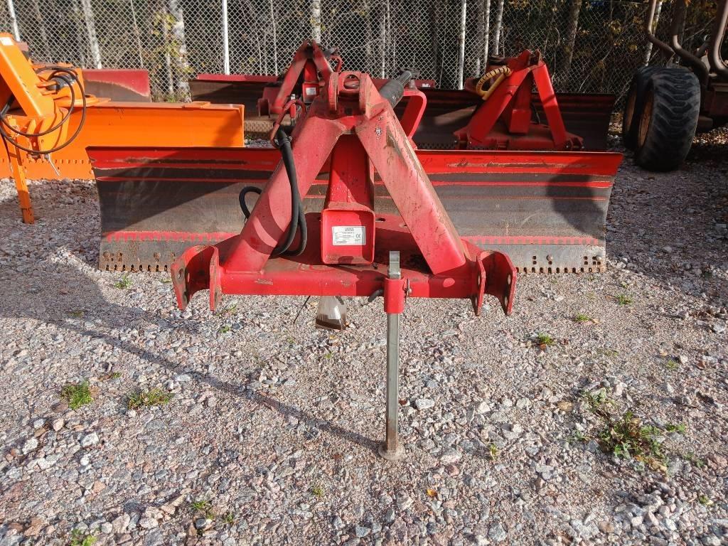 Vama 300 JH 1 刮路机