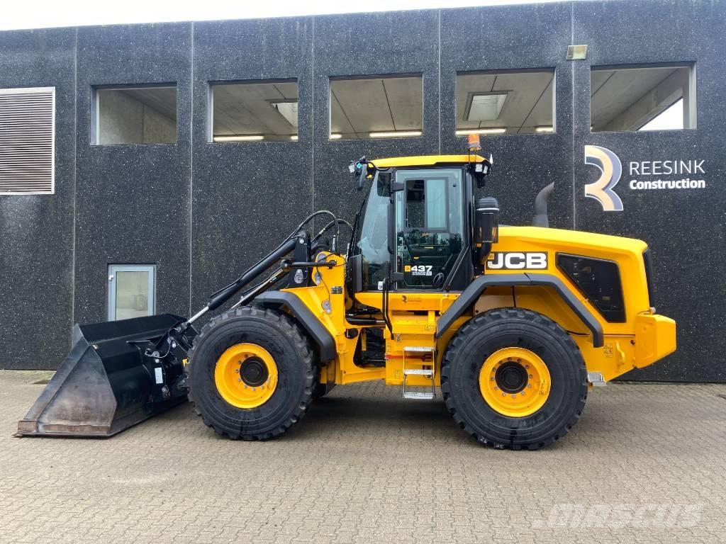 JCB 437 HT 轮式装载机