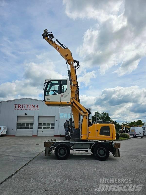 Liebherr LH 22 M 工业挖掘机