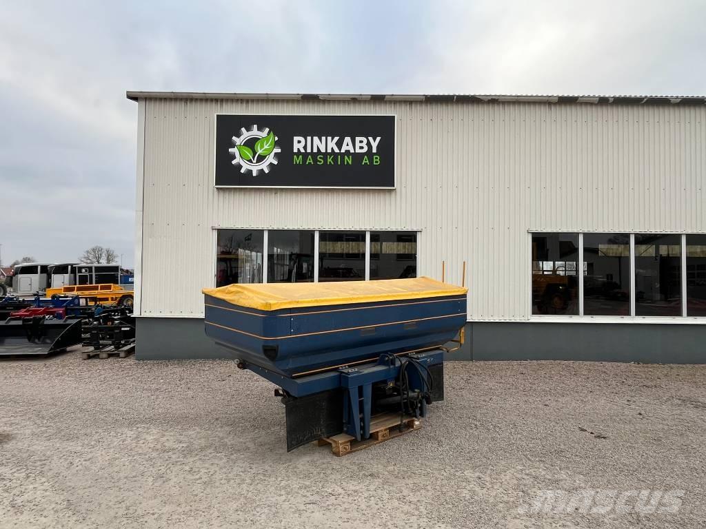 Bogballe M2W 矿物肥料撒播机