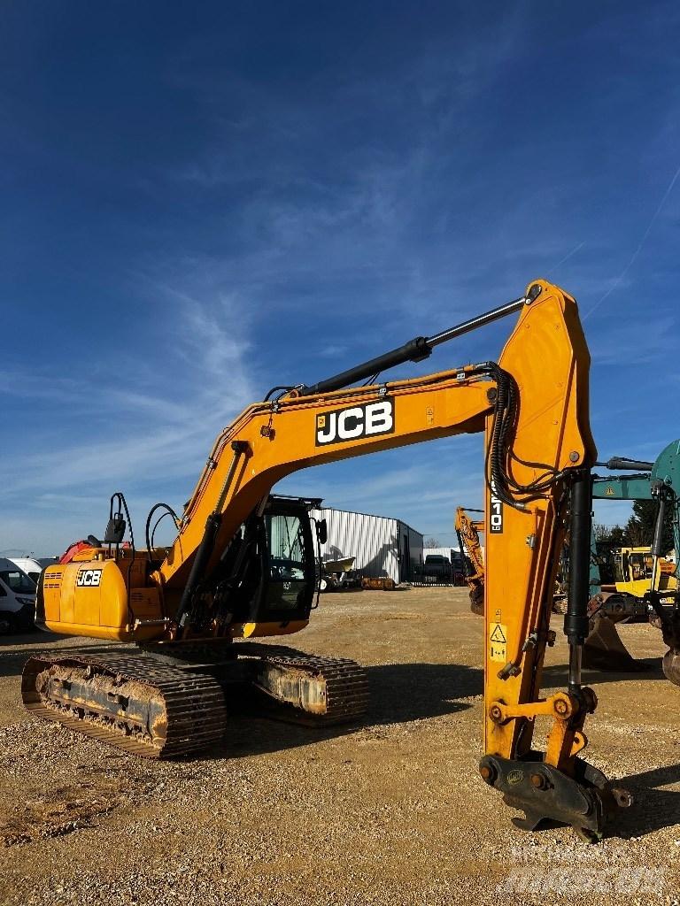 JCB JS 210 LCT4 履带挖掘机