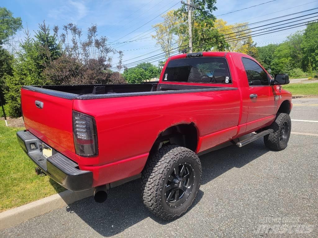 Dodge Ram 2500 皮卡车