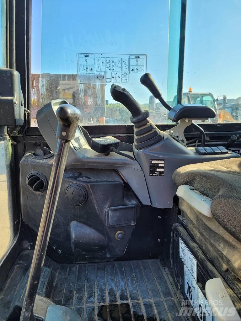 Yanmar SV 26 小型挖掘机
