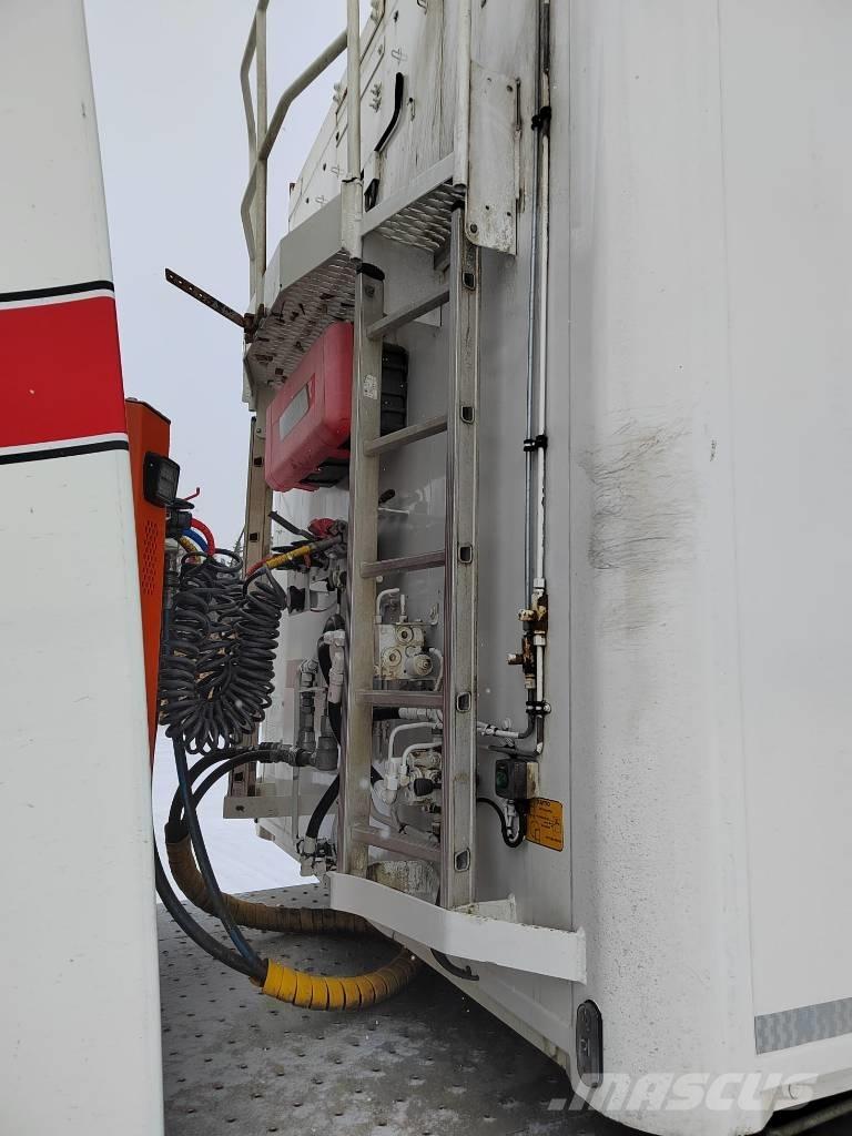 Knapen K 502 碎木挂车