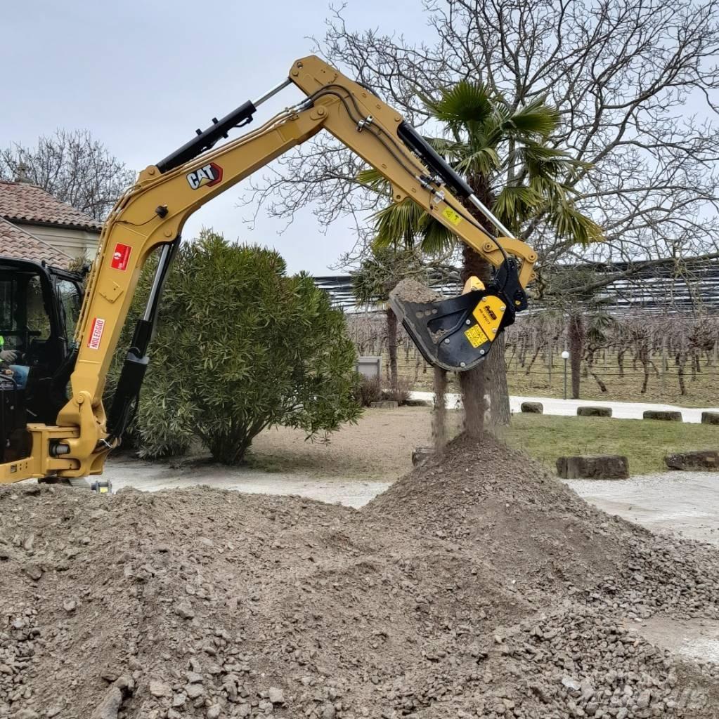 MB Crusher MB-HDS212 振动筛