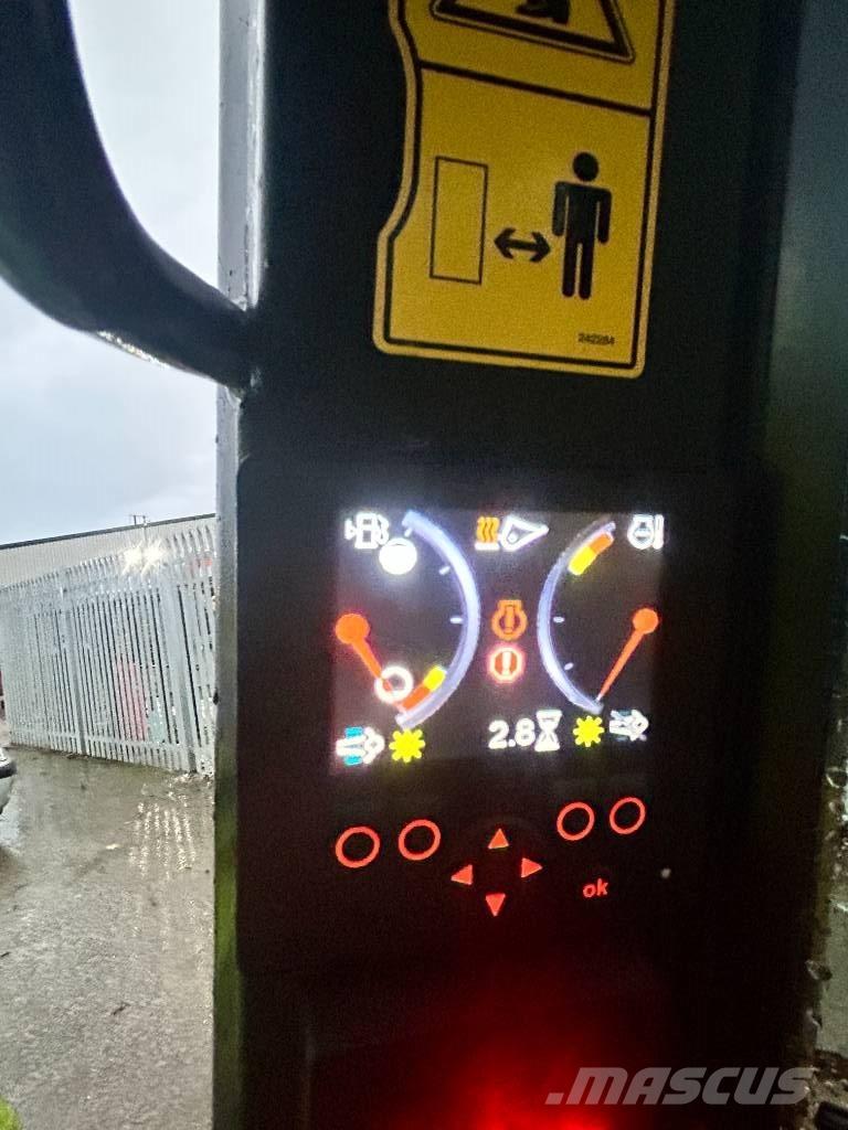 Gehl R 165 滑移装载机