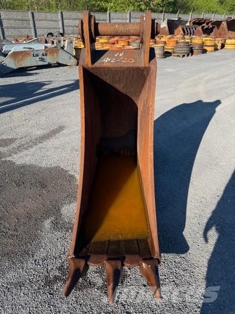 CAT 323 USED BUCKET 挖掘机配件
