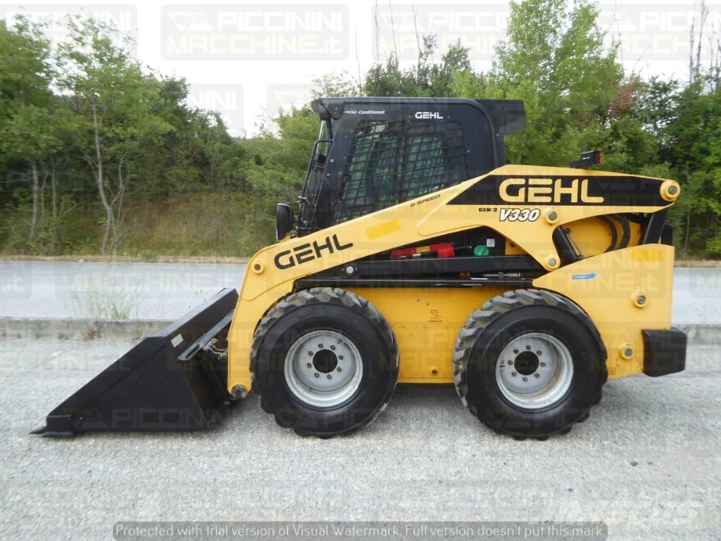 Gehl V330 滑移装载机