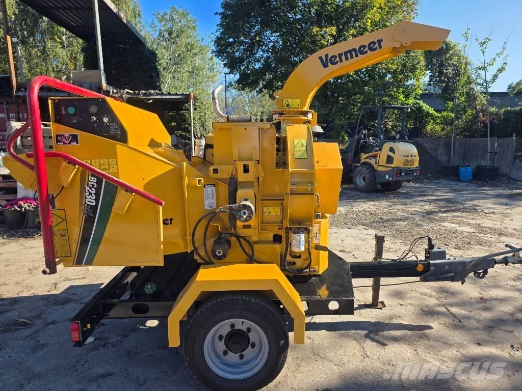 Vermeer BC230XL 木材削片机