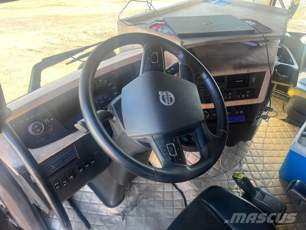 Volvo FH 16 750 木材运输车