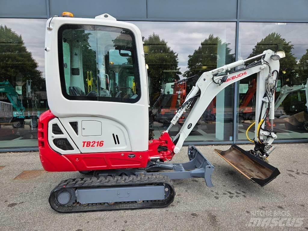 Takeuchi TB 216 小型挖掘机