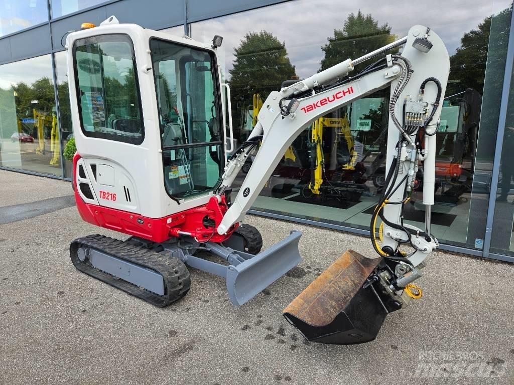 Takeuchi TB 216 小型挖掘机