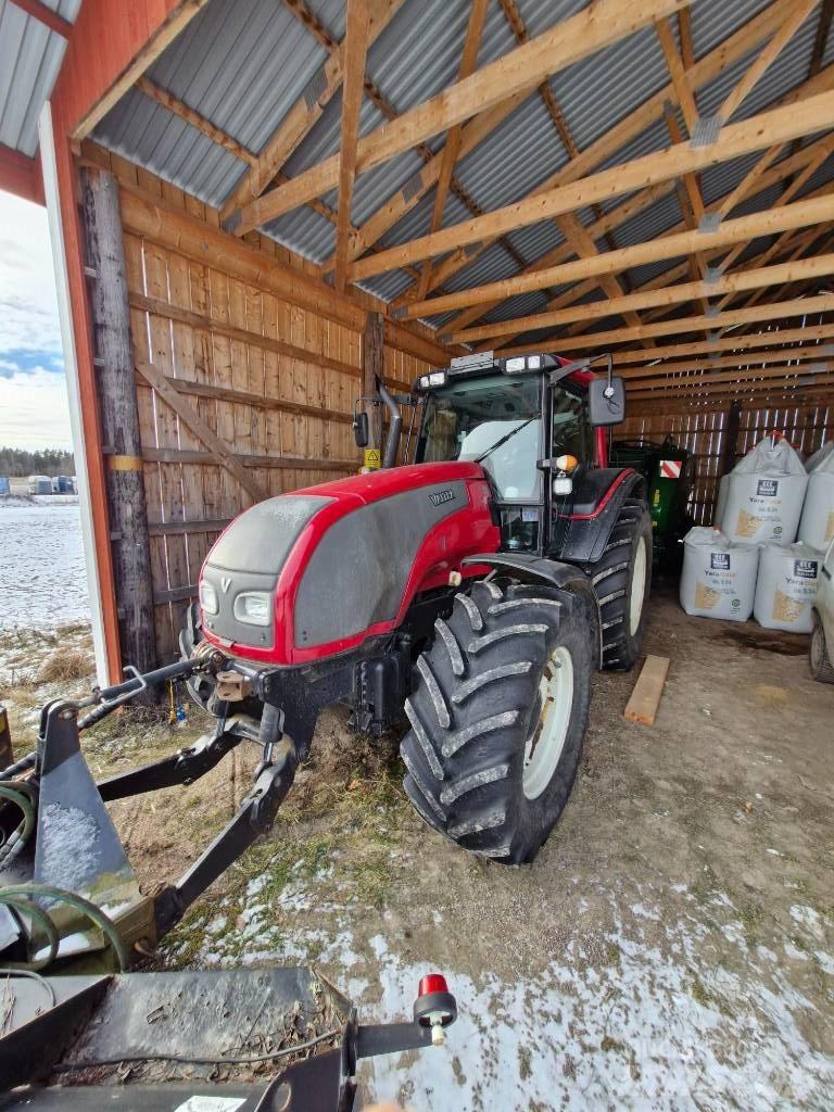 Valtra T 151 hitchec 拖拉机/农用车