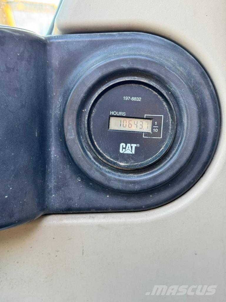 CAT M 315 C 轮式挖掘机