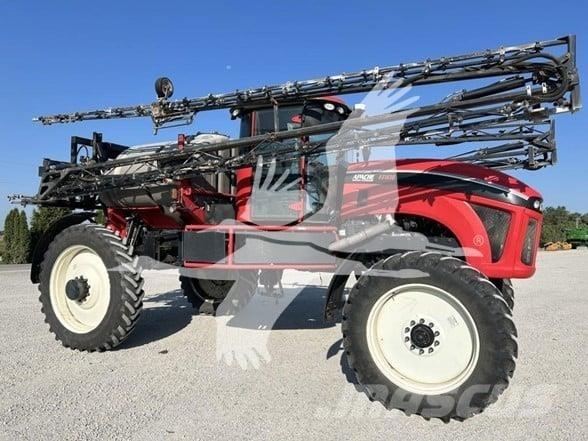 Apache AS1030 自走式喷雾机