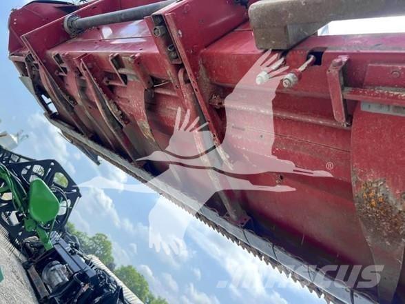Case IH 1020 联合收割机头
