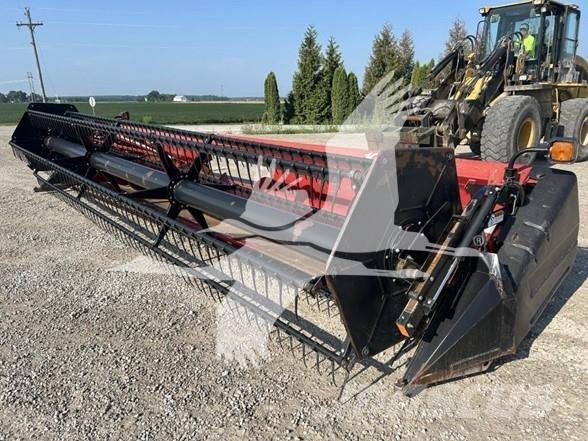 Case IH 1020 联合收割机头