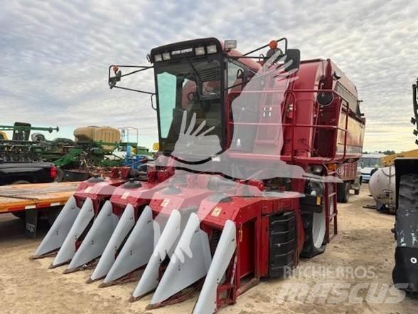 Case IH 2055 联合收割机