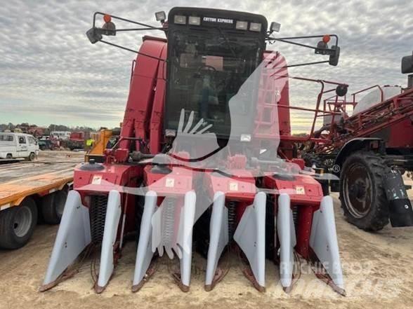 Case IH 2055 联合收割机