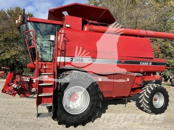 Case IH 2388 联合收割机