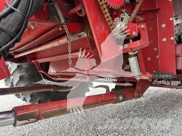 Case IH 2588 联合收割机