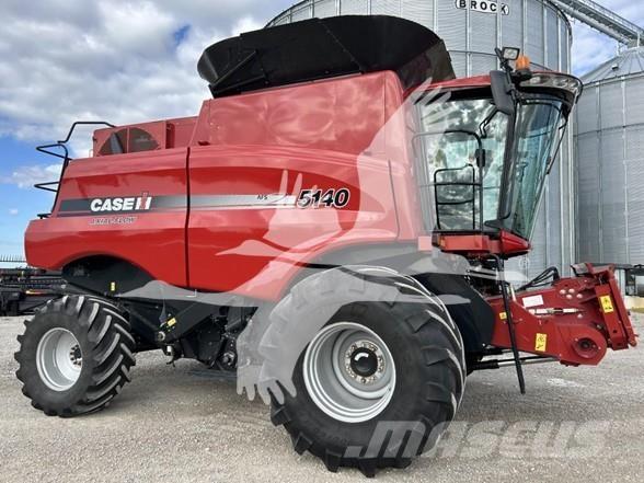 Case IH 5140 联合收割机