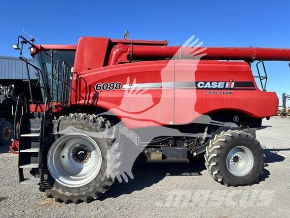 Case IH 6088 联合收割机
