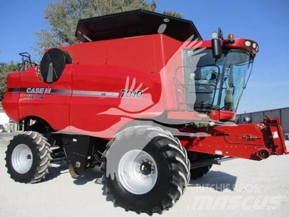 Case IH 7010 联合收割机