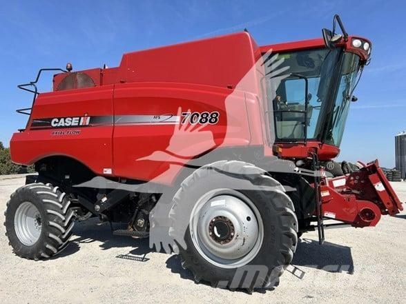 Case IH 7088 联合收割机