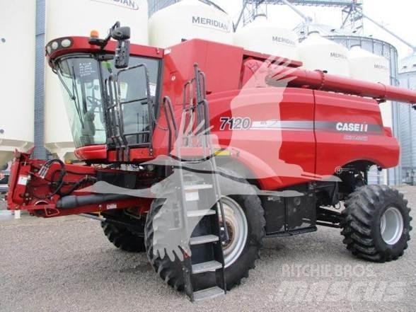 Case IH 7120 联合收割机