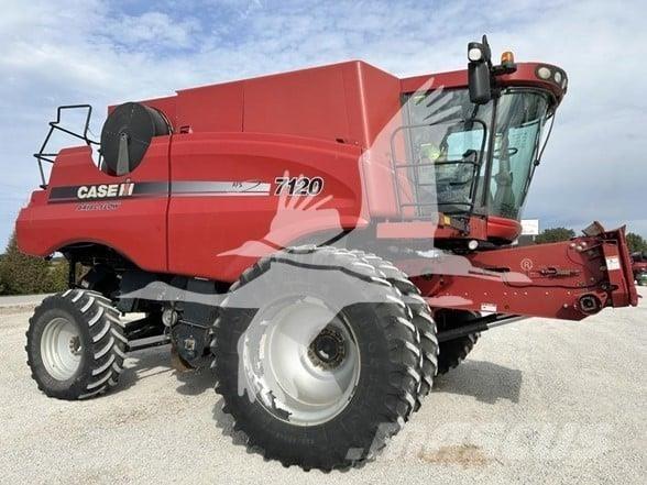 Case IH 7120 联合收割机