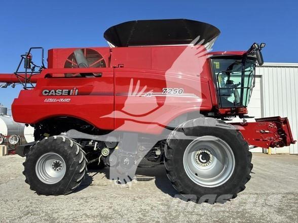 Case IH 7250 联合收割机