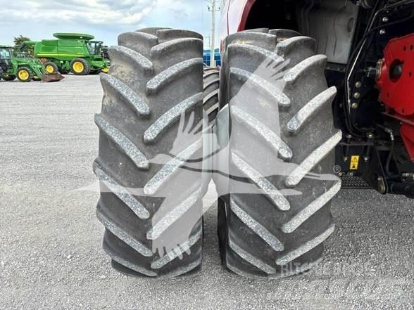 Case IH 8240 联合收割机