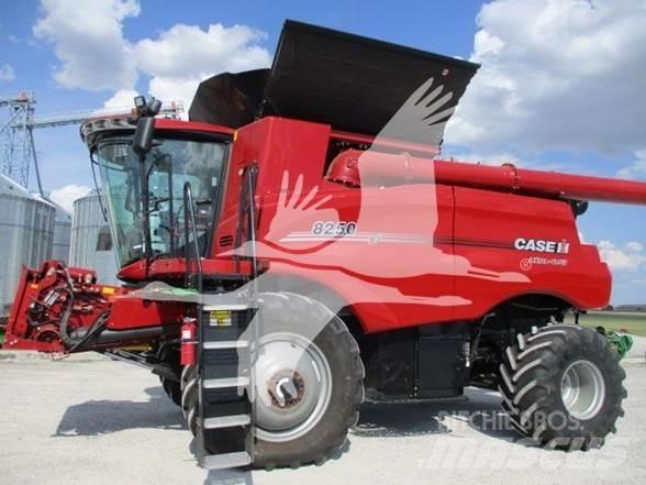 Case IH 8250 联合收割机