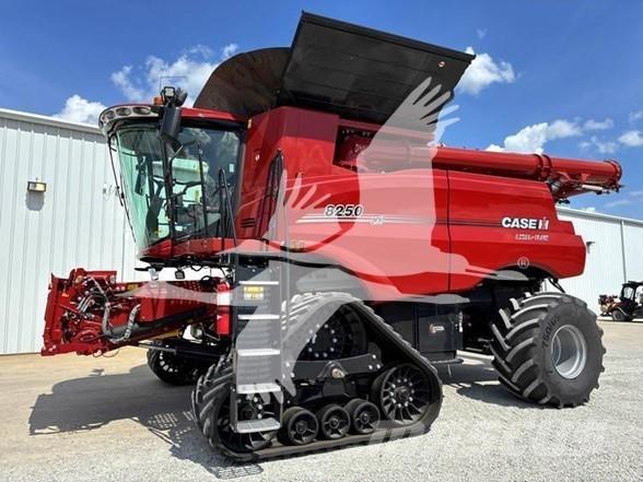 Case IH 8250 联合收割机