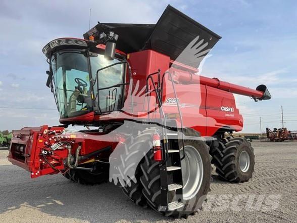 Case IH 8250 联合收割机