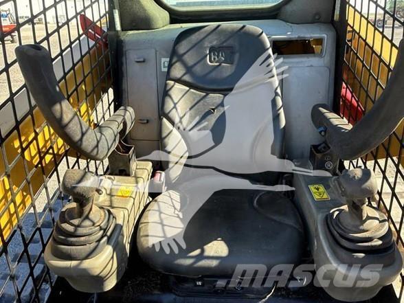 CAT 259D 滑移装载机