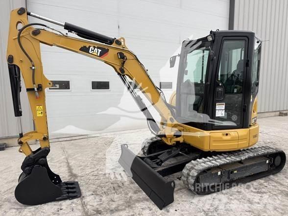 CAT 303.5E2 CR 小型挖掘机