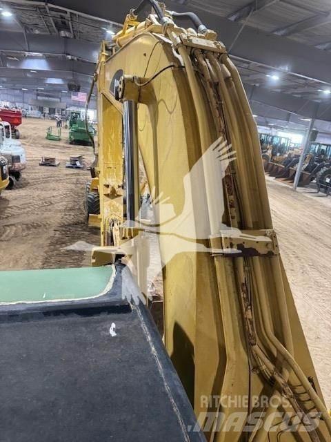 CAT 330CL 履带挖掘机