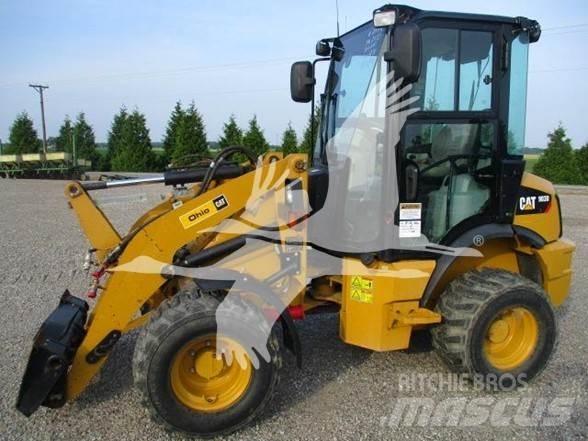 CAT 903D 轮式装载机