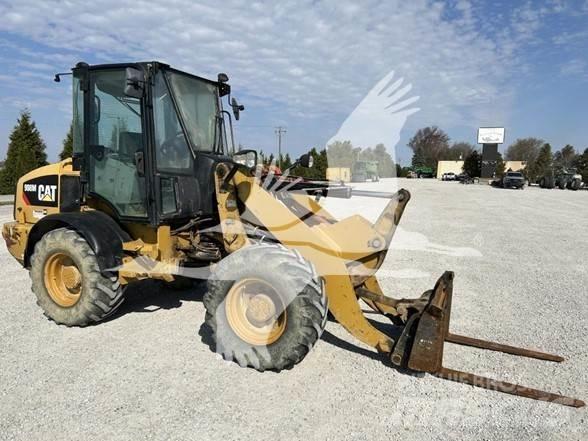 CAT 908M 轮式装载机