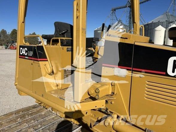 CAT D4C LGP 履带式推土机