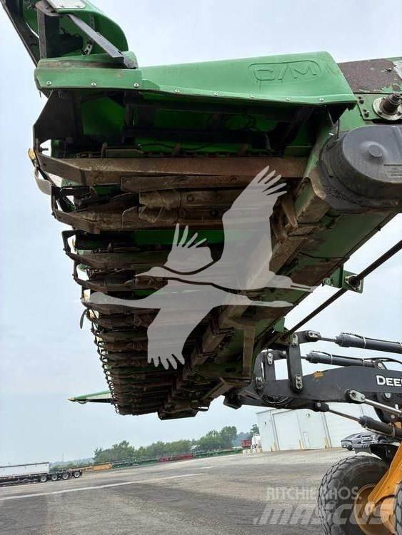 Clarke 1244 联合收割机头