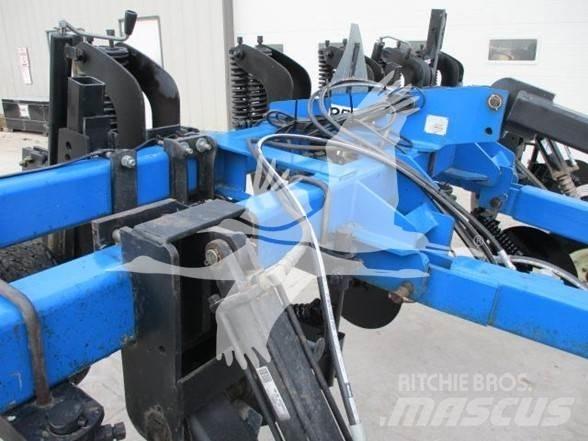 DMI 2500 其他耕种机械和配件