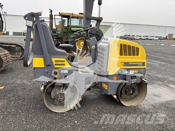 Dynapac CC950 单轮压路机